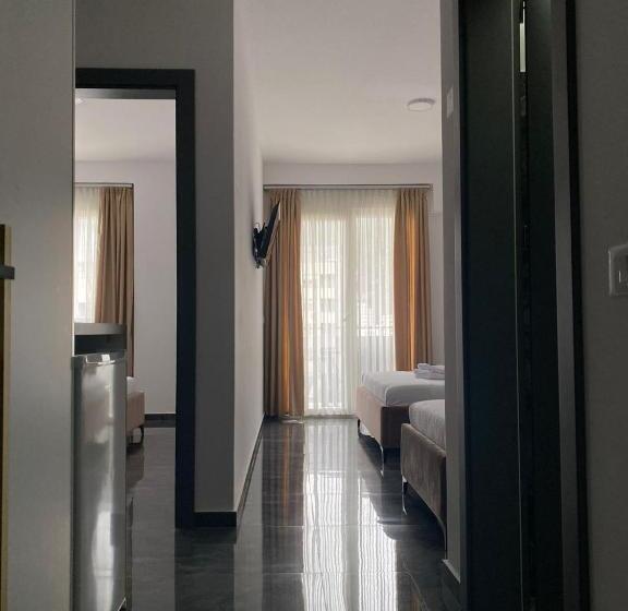 דירת חדר סופריור, Leodori 3 Suites