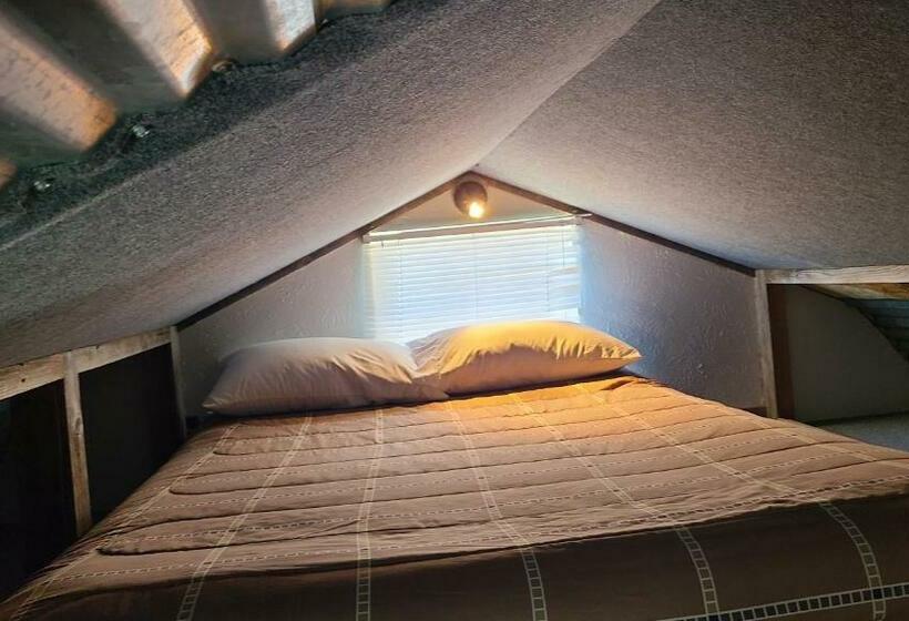 منزل غرفة نوم واحدة, Willow Beach Rv Park & Marina