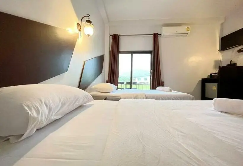 Standard-huone Parveke, The Green Season Resort