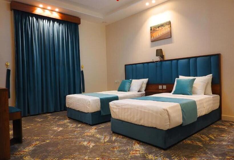 דירת שני חדרים, انباك للشقق المخدومه