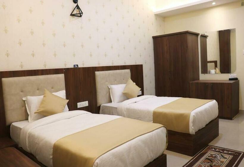 デラックスルーム, Zorba