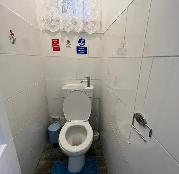 침실 1개 주택, Woodgreen House