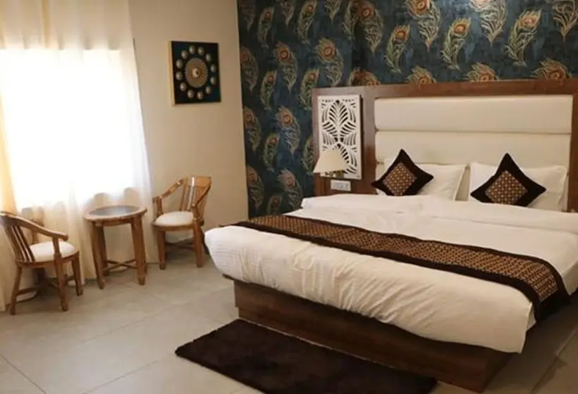 デラックスルーム, Treebo Haveli Resort Roots, Bhupatwala Haridwar