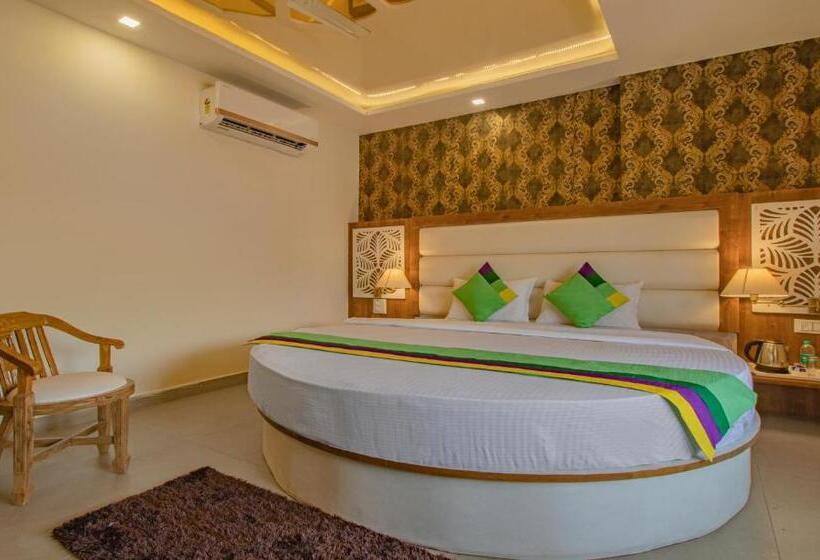 标准间, Treebo Haveli Resort Roots, Bhupatwala Haridwar