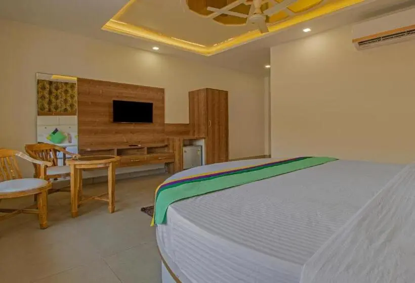 スタンダードルーム, Treebo Haveli Resort Roots, Bhupatwala Haridwar