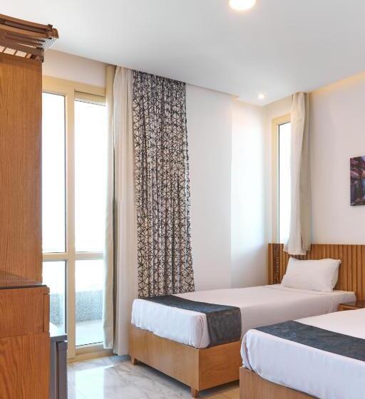 سوییت با چشمانداز دریا, El Mena Grand