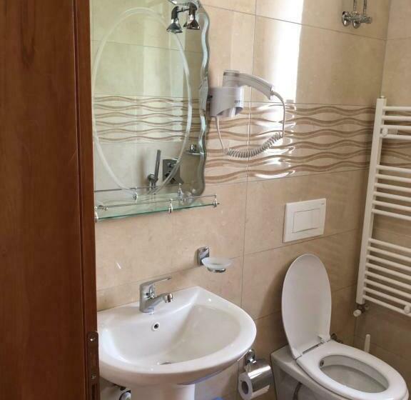 חדר סטנדרט עם מרפסת, Bujtina Vrenezi