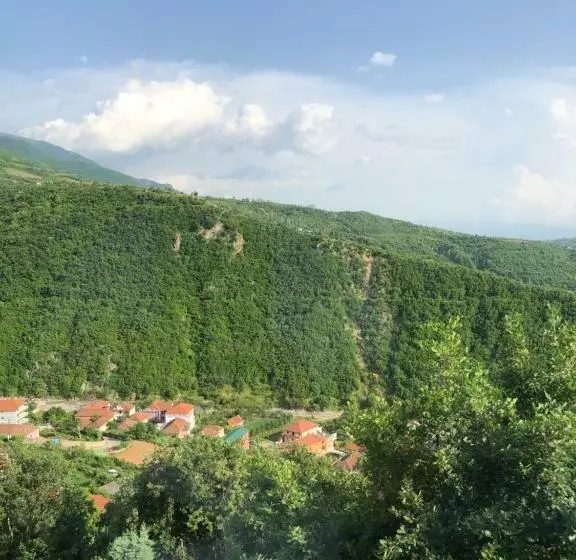 Standard-huone, Bujtina Vrenezi