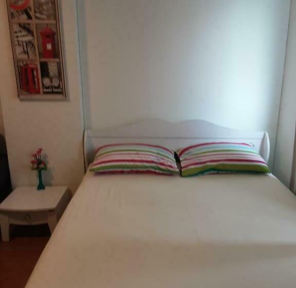 Номер Стандарт Трехместный, Room In Condo T8impact Challenger Mueang Thon Thani Free Wifi