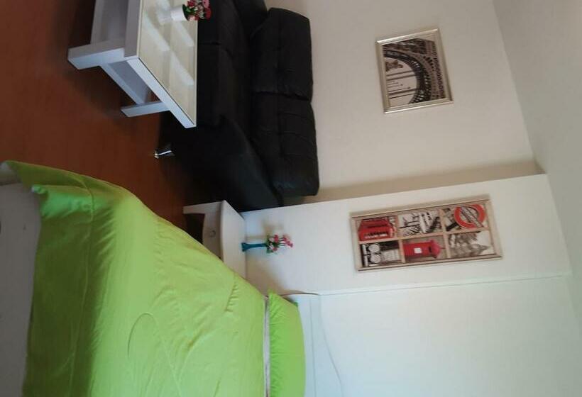 Номер Стандарт Трехместный, Room In Condo   T8impact Challenger Mueang Thon Thani Free Wifi