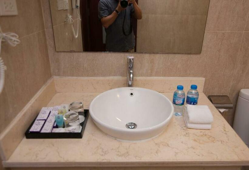 اتاق استاندارد یک نفره, Khách Sạn Phú Mỹ