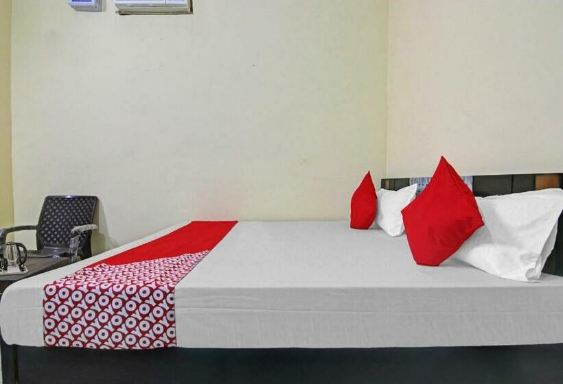 Трехместный Номер Классика, Oyo Flagship 80796 Bansi  Party Hall