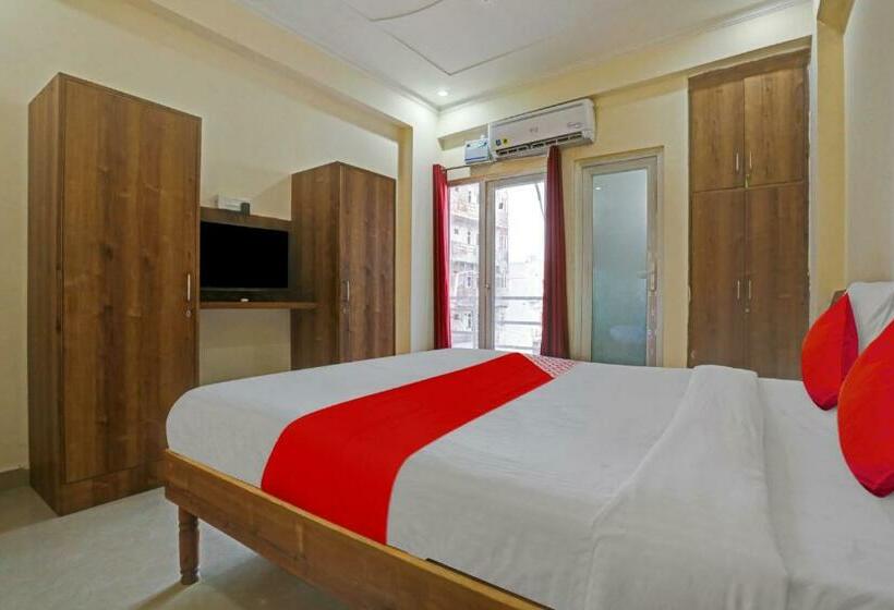 Quarto Triplo Clássico, Oyo Flagship 81115 Backpackers Nest