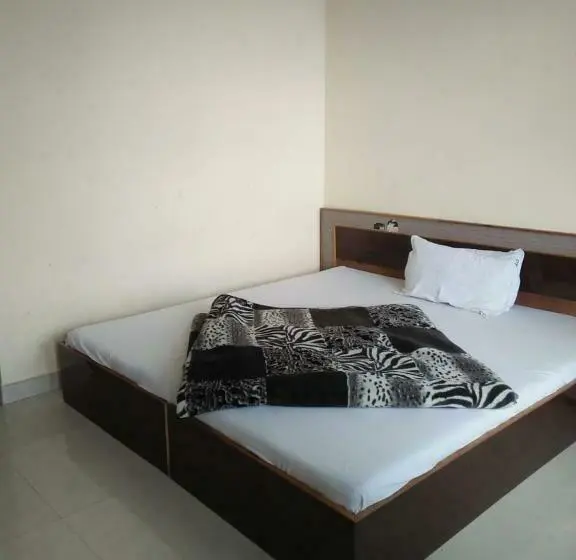 Deluxe-huone, Rnb Mcleodganj