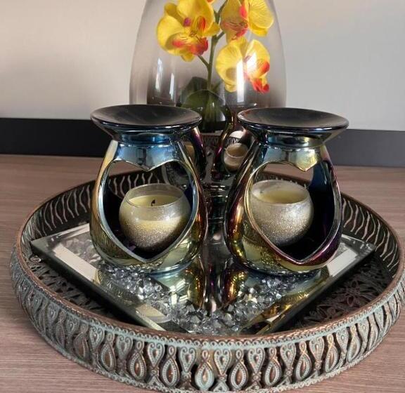 חדר סטנדרט לארבעה, The Coral 66 Guest House Southampton