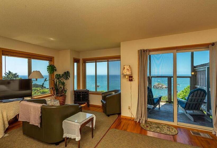 Люкс Кровать Кинг, Turtle Rocks Oceanfront Inn