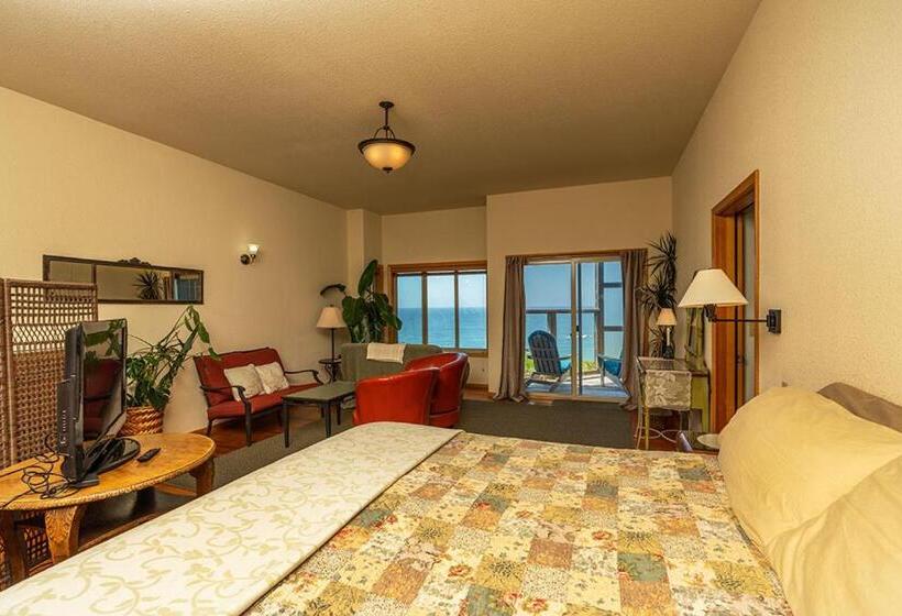 Люкс Кровать Кинг, Turtle Rocks Oceanfront Inn
