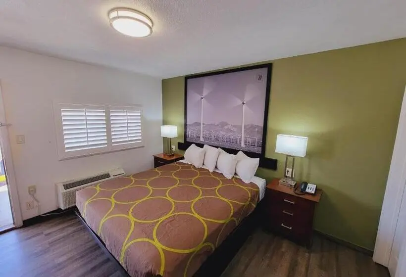 Standard-huone King-vuode, Super 8 By Wyndham El Centro North