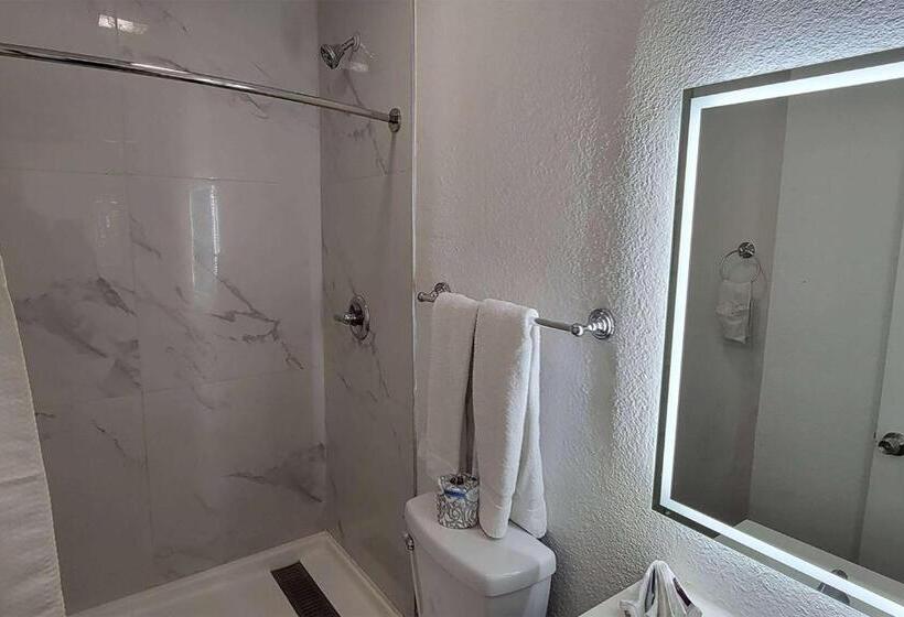 Номер Стандарт 2 Двуспальные Кровати, Super 8 By Wyndham El Centro North