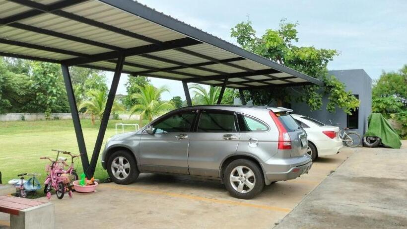 Habitació Estàndard, Family Pool View บ้านพักครอบครัวและสระว่ายน้ำ