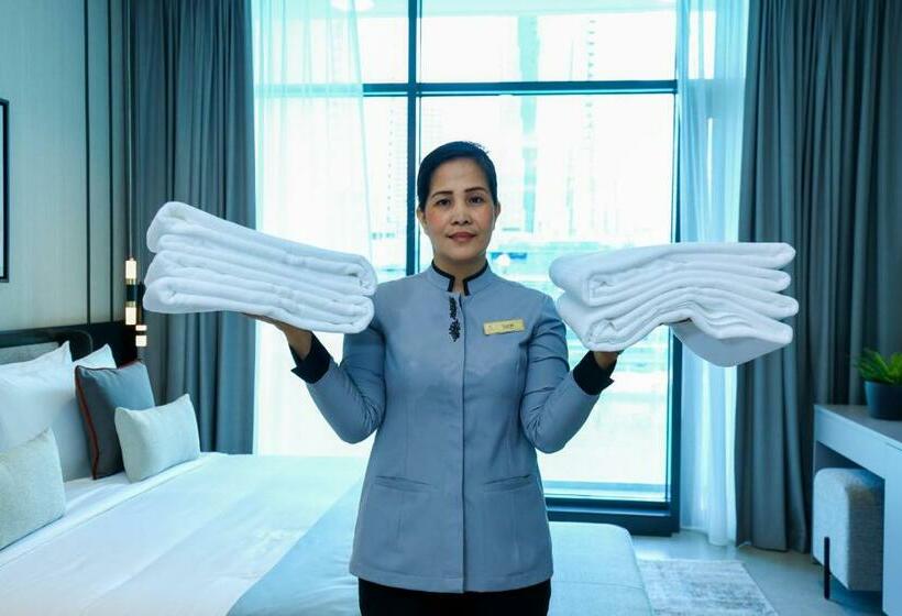 استودیوی استاندارد با چشم‌انداز دریا, Charthouse Bahrain