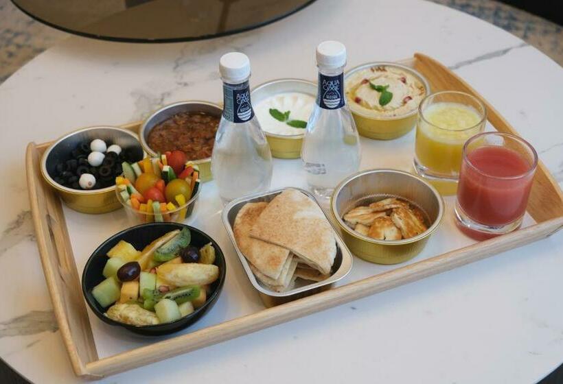 استودیوی استاندارد با چشم‌انداز دریا, Charthouse Bahrain