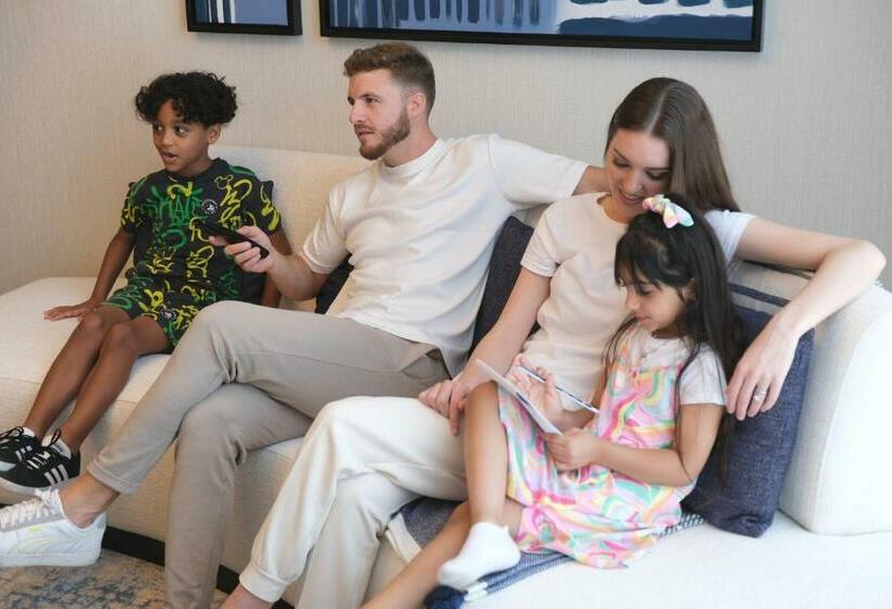 استودیوی استاندارد با چشم‌انداز دریا, Charthouse Bahrain