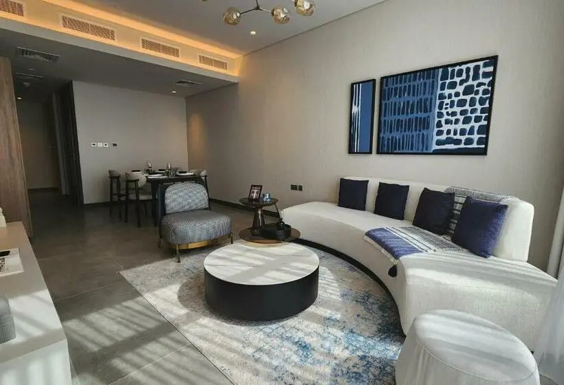 سوییت, Charthouse Bahrain