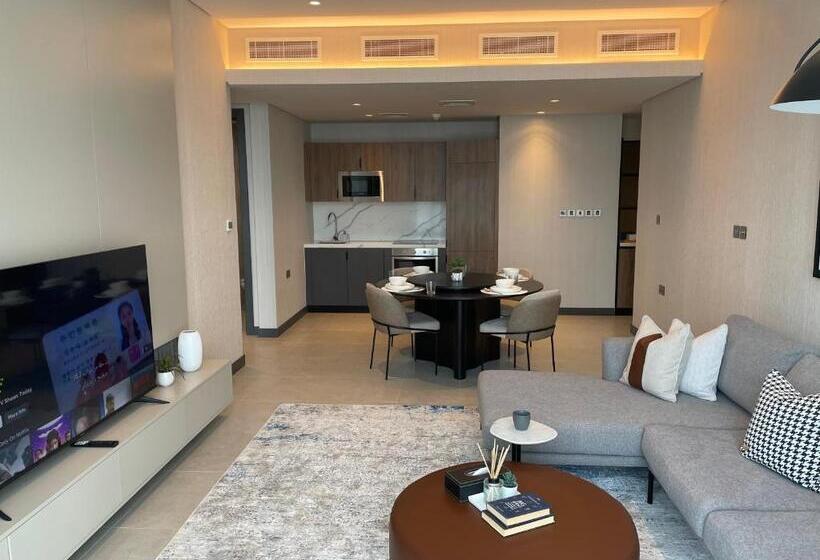 مجموعه ویستا شهر, Charthouse Bahrain