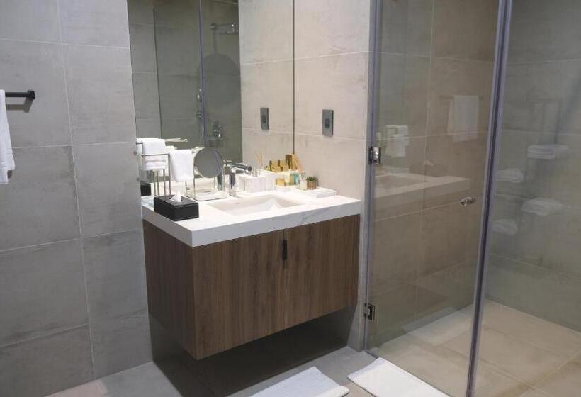 استودیو استاندارد با بالکن, Charthouse Bahrain