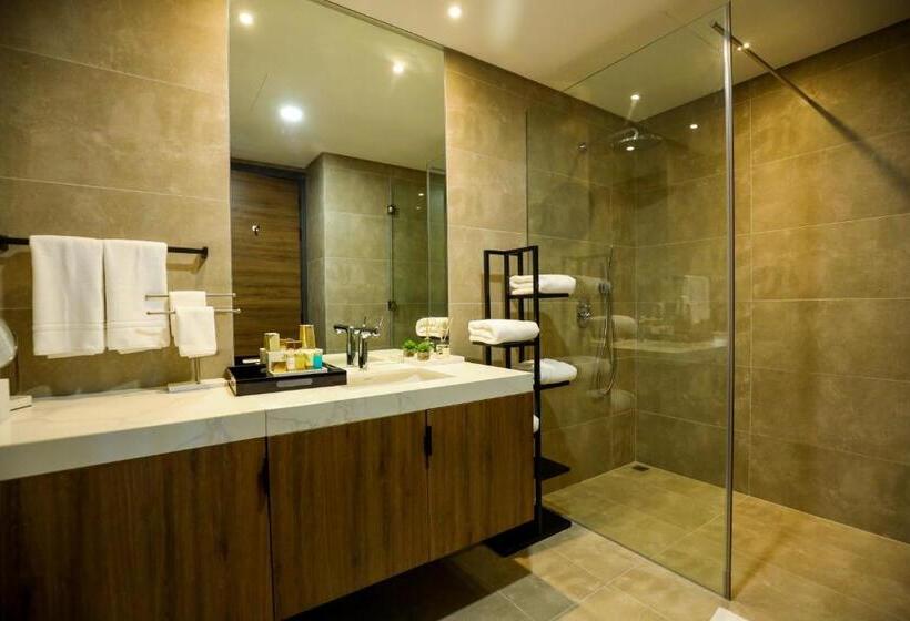 آپارتمان 1 خوابه با چشم‌انداز جانبی دریا, Charthouse Bahrain