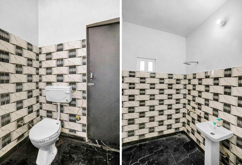 Трехместный Номер Классика, Oyo Flagship 81043 Paradise Inn