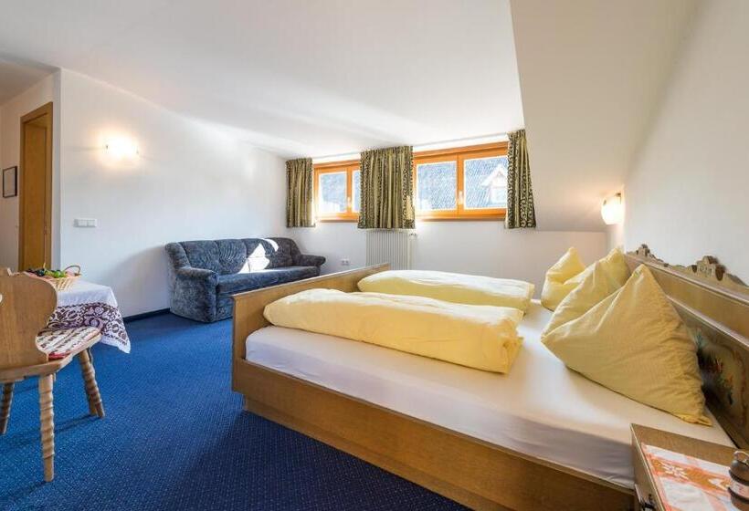 غرفة قياسية مزوَّدة بشُرفة, B&b Zum Guten Tropfen