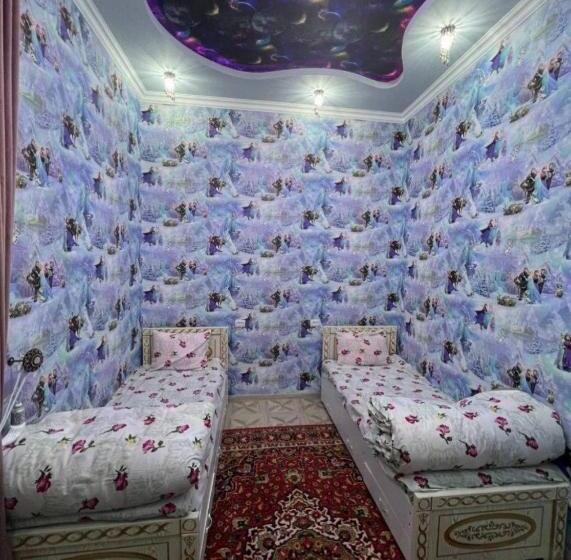 חדר סטנדרט לארבעה, Nippon Guest House