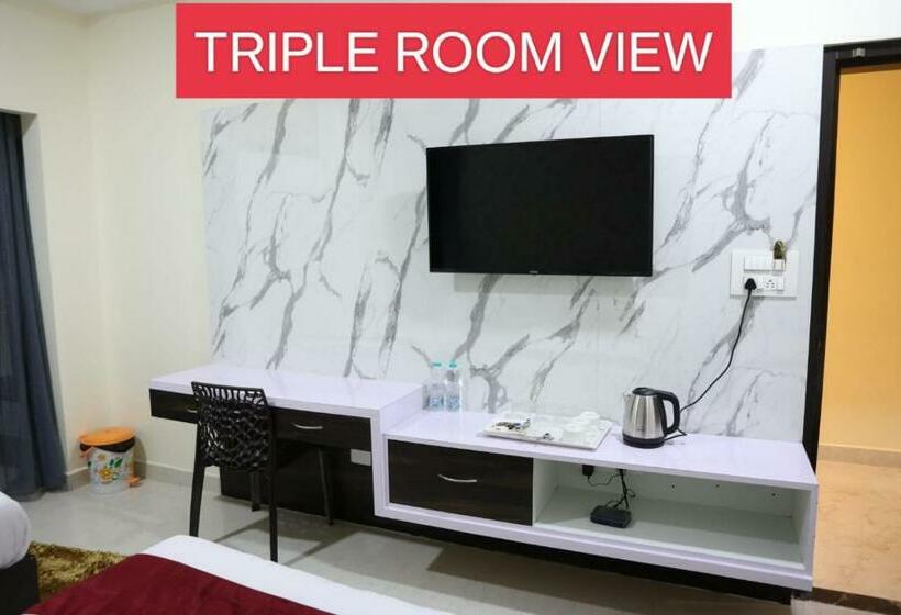 חדר סטנדרט לשלושה, Sunshine International Boarding & Lodging