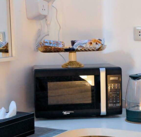 اتاق استاندارد چهار تخته, Panorama Jerash