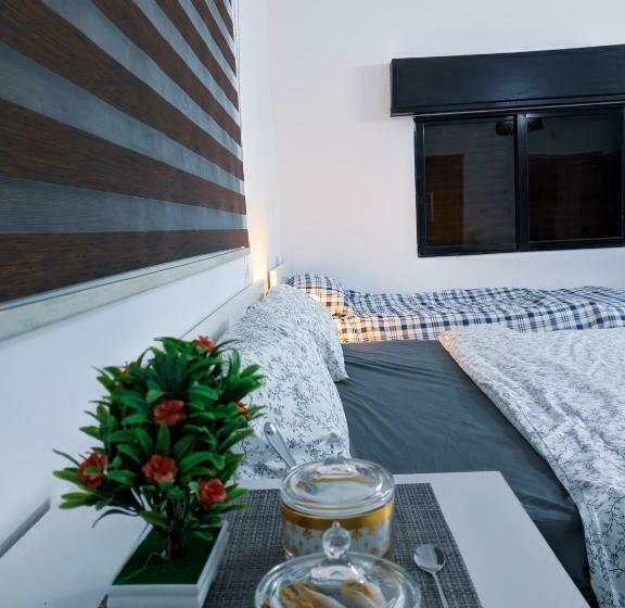 اتاق استاندارد چهار تخته, Panorama Jerash