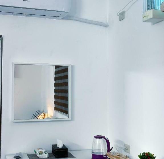 اتاق استاندارد چهار تخته, Panorama Jerash