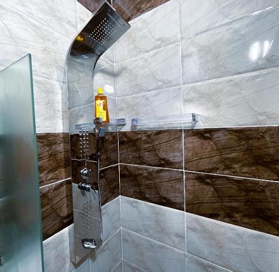 اتاق استاندارد سه نفره, Panorama Jerash