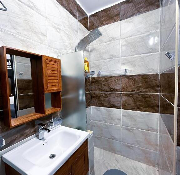 اتاق استاندارد سه نفره, Panorama Jerash