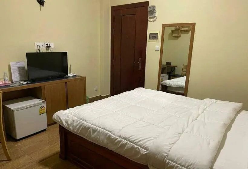اتاق لوکس با بالکن, Blue Sky Guest House
