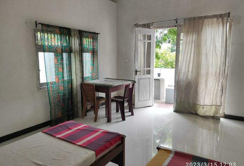 Трехместный Номер Базовый, Suba S Home Stay