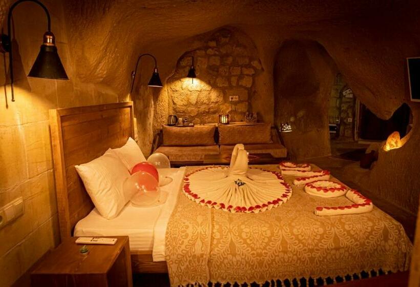 스탠다드 룸, Feris Cave