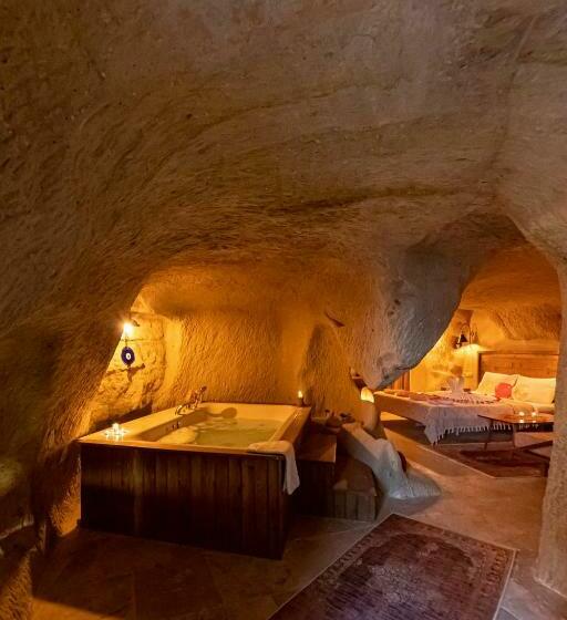 스탠다드 룸, Feris Cave