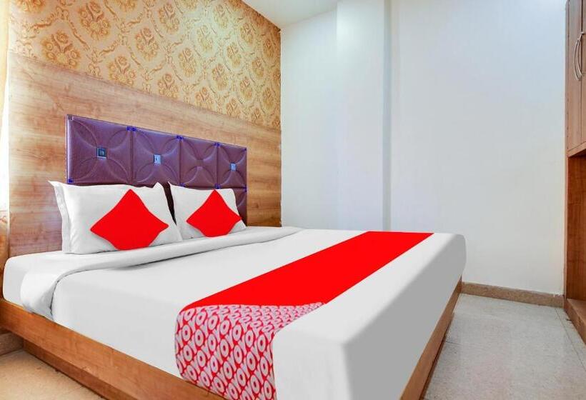 三人经典房间, Oyo Flagship 81048 Mg Gold