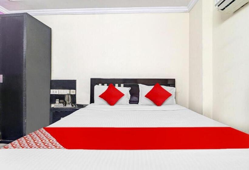 Quarto Triplo Clássico, Collection O 81027 Sai Paradise Luxury Rooms