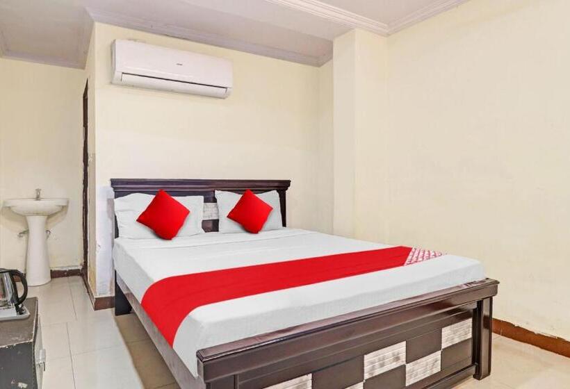 Quarto Triplo Clássico, Collection O 81027 Sai Paradise Luxury Rooms