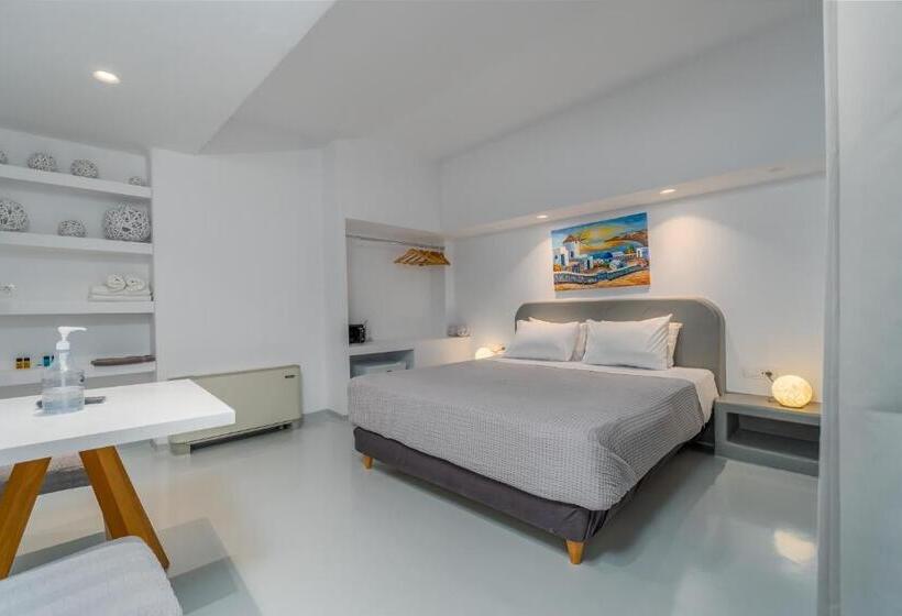 Номер Стандарт, Central Fira Suites