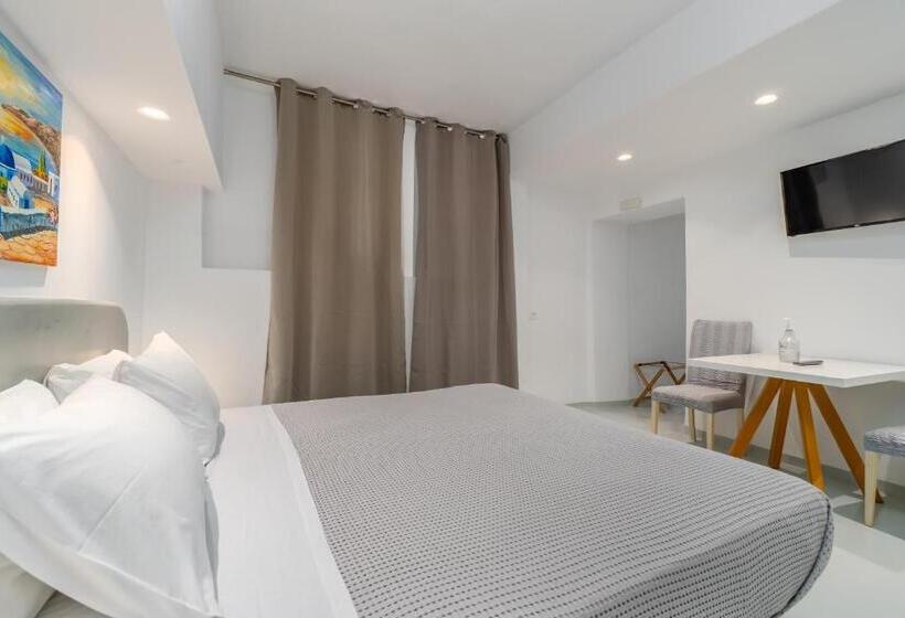 Номер Стандарт, Central Fira Suites