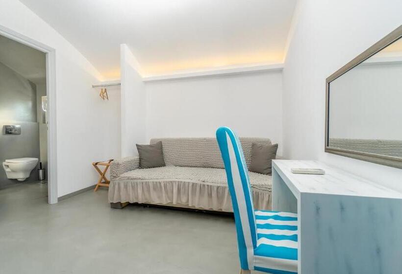 Президентский Люкс, Central Fira Suites